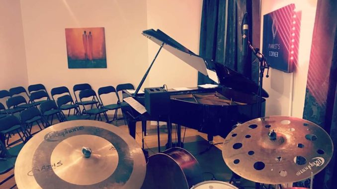 pianist's corner
